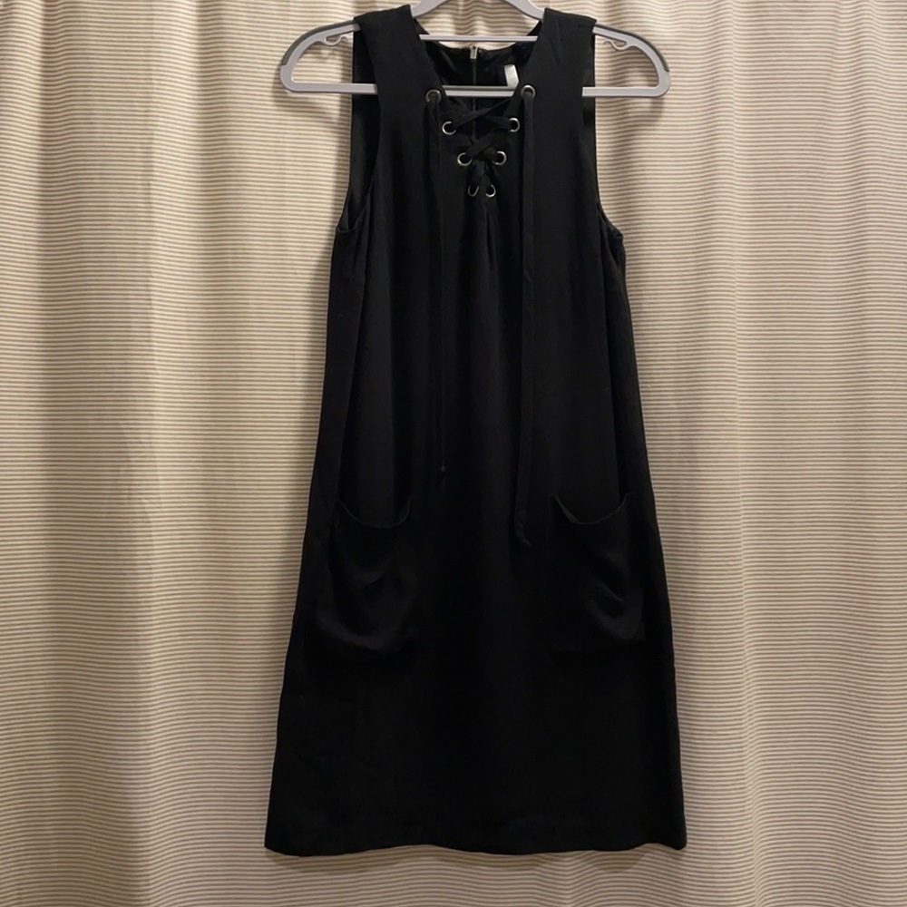 🎉3 items for $20! Kensie Black Pocket Lace-Up Sleeveless Dress